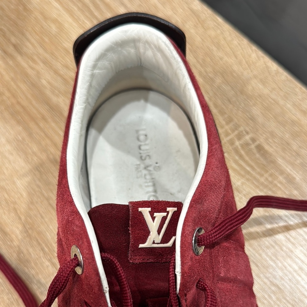 Louis Vuitton Red Sneakers Suede Low-Top - Picture 4 of 10